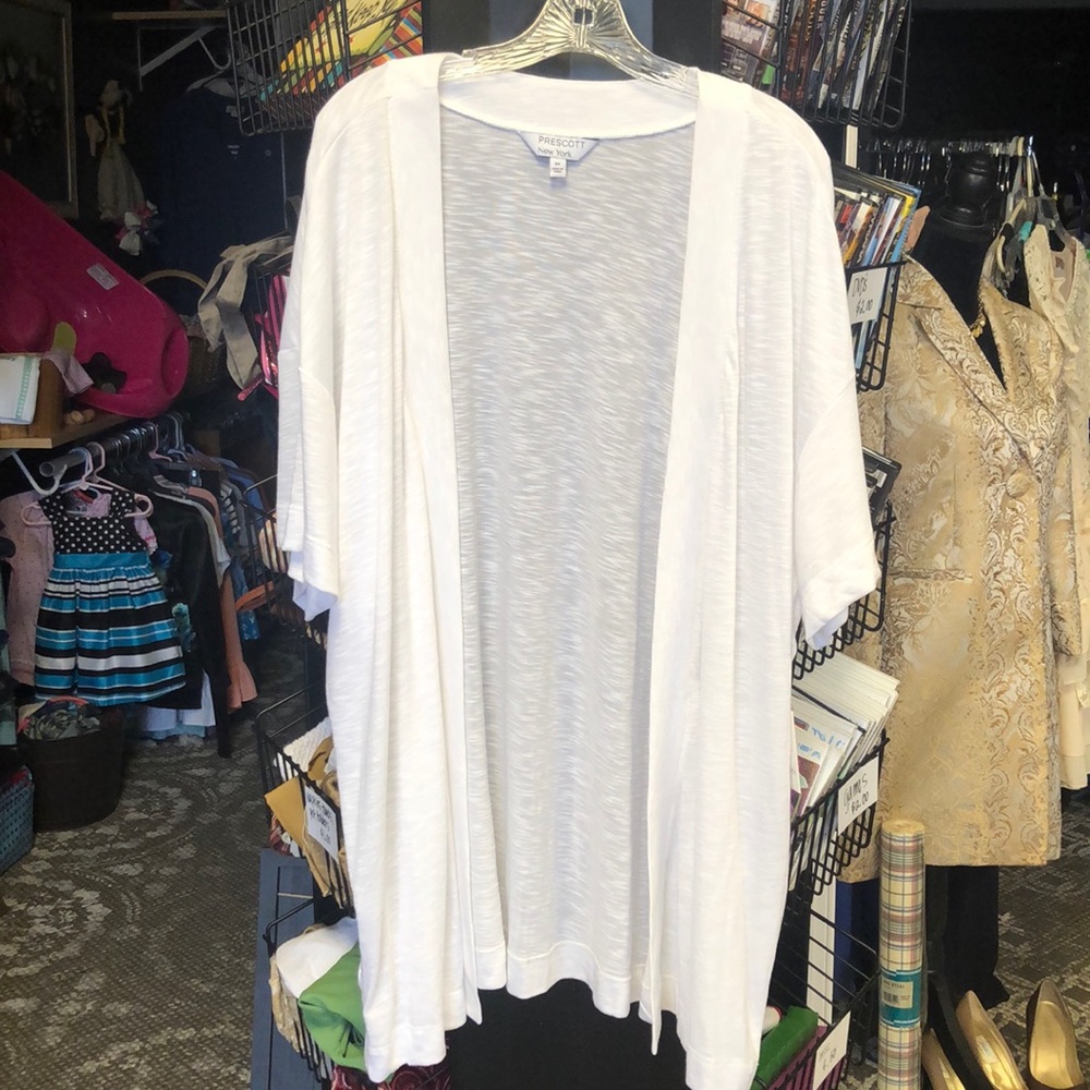 New with tags Prescott New York Kimono